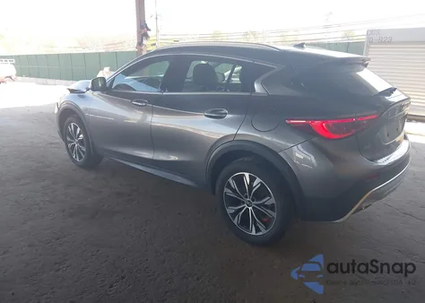 2018 Infiniti Qx30 Essential from USA, damaged, VIN SJKCH5CR8JA002357